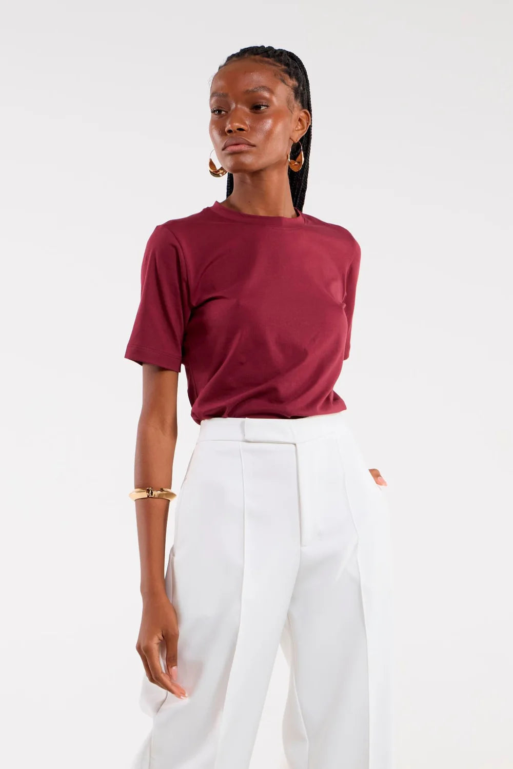 Kit com 3 camisetas - Gola U